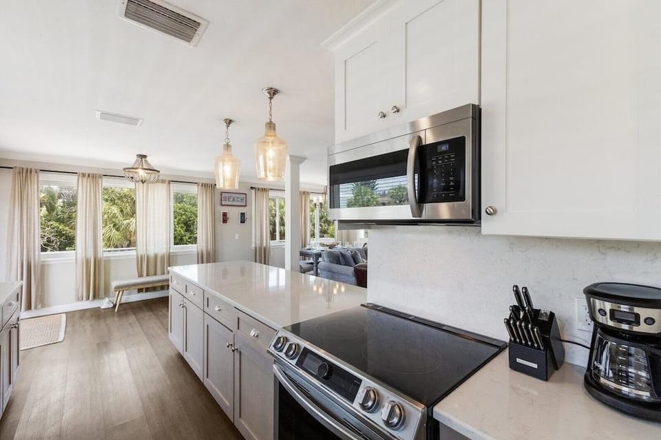 Sea La Vie 3 Bedroom Home by RedAwning Hotel in Anna Maria Island