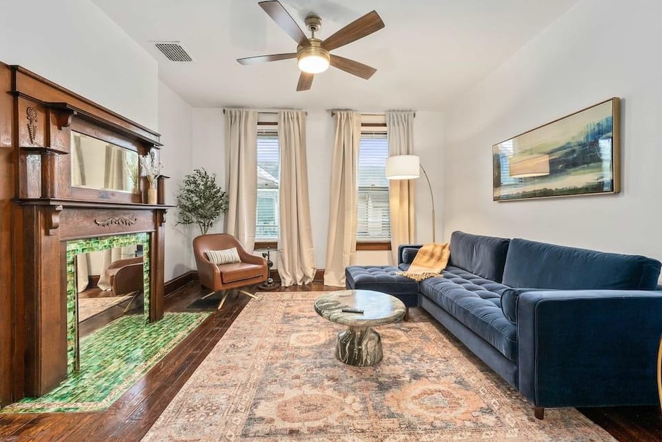 German Charm Suites Sleeps 8! Hotel in German Village