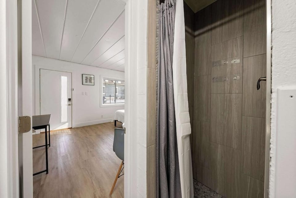 Chic City Retreat 89 For 2 Hotel in Ohio