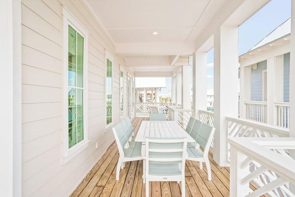 My Porch or Yours 219 ESC Hotel in Port Aransas