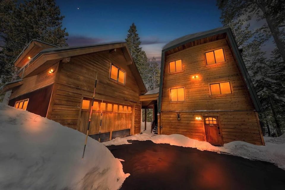 Tahoe City Retreat For 8! Hotel in Tahoe City