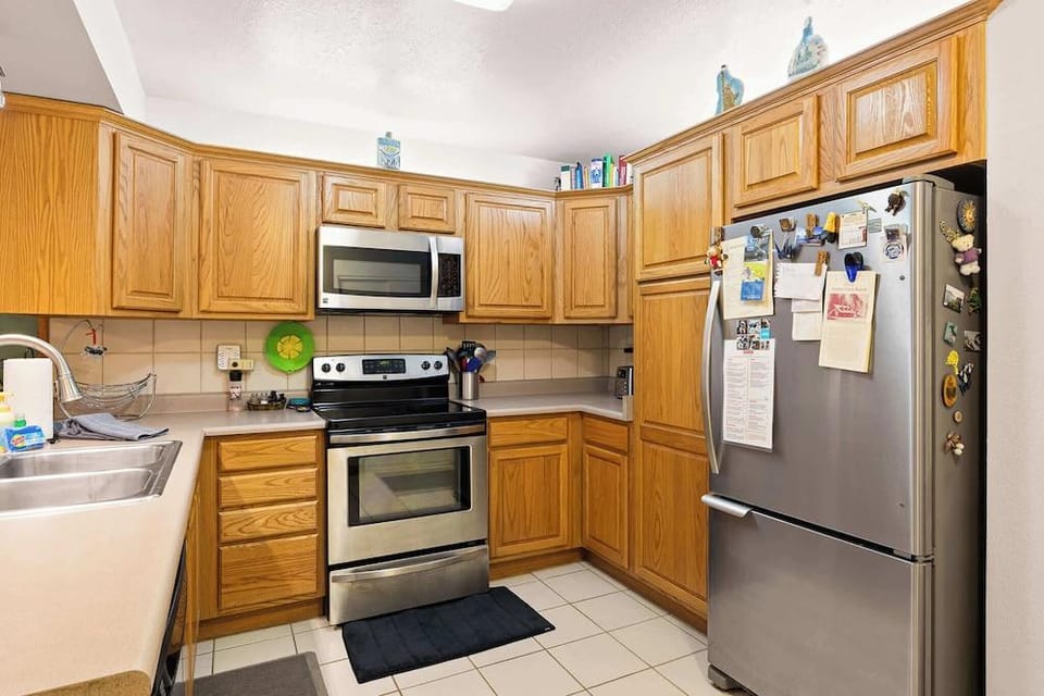 Sierra Pines Retreat Sleeps 6! Hotel in Incline Village