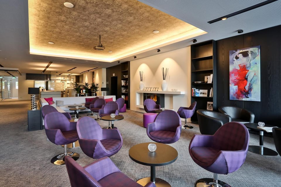 Bar/lounge