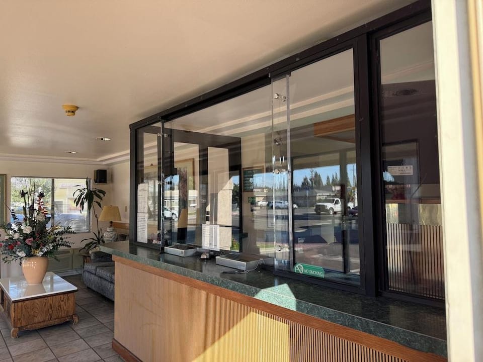 Fiesta Inn- Bell Gardens/ Los Angeles Hotel in Bell Gardens
