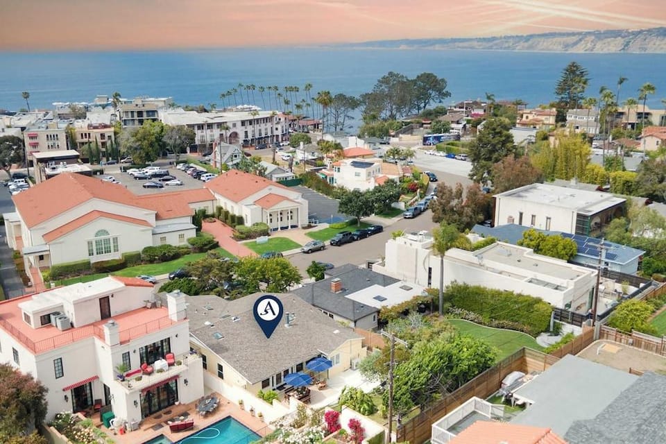 La Jolla Living by Avantstay A+ Location Private Backyard Lounge Hotel in La Jolla