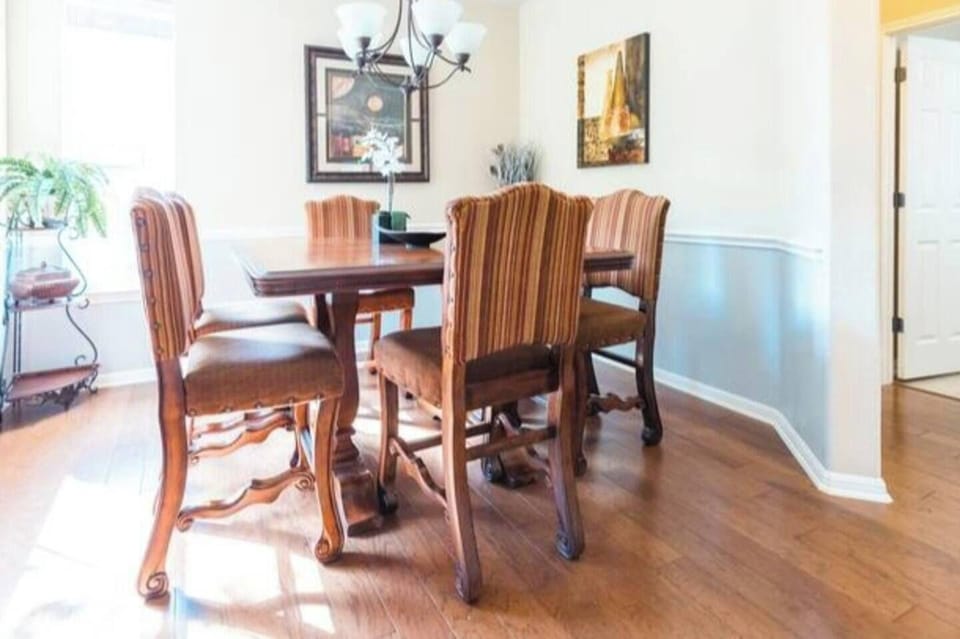 Austin Charm Home by The Key Rentals Hotel in Sunset Valley