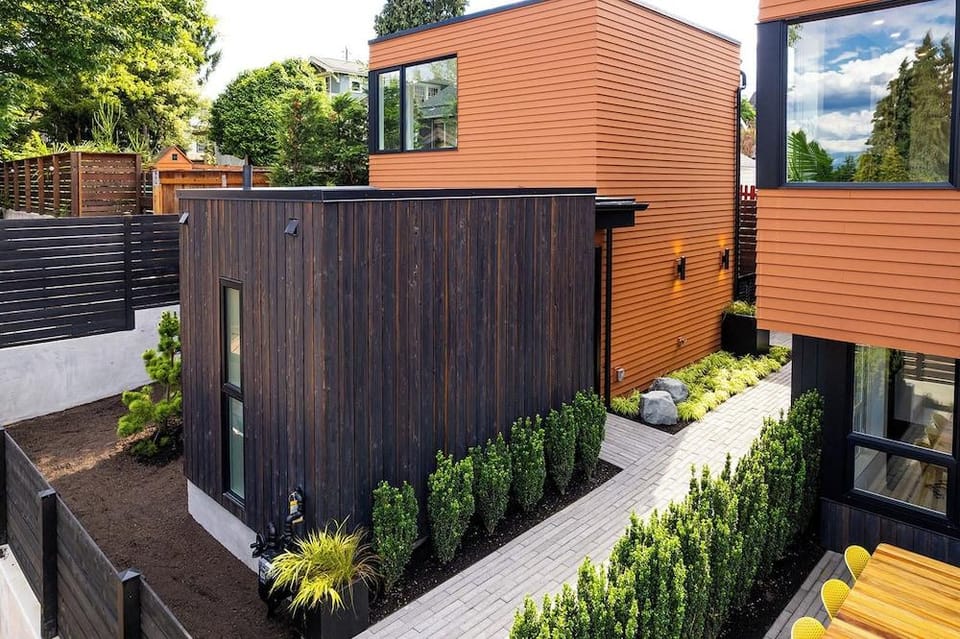 Secret Hideaway - New Custom Built Home Hotel in Green Lake