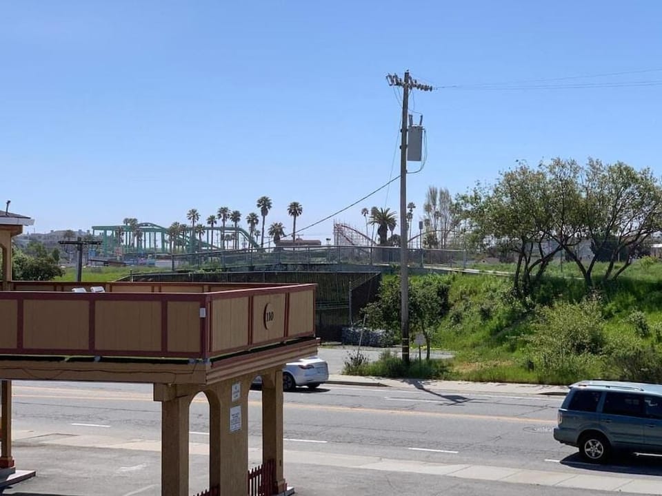 Drift Inn Hotel in Santa Cruz