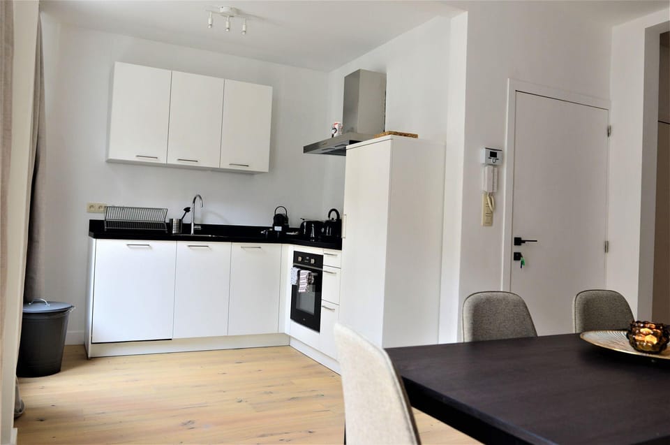 Palace Apartments 2 Bedrooms Antwerp Hotel in Antwerp