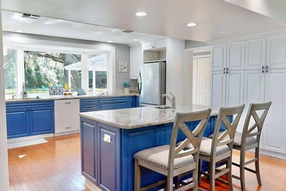 Executive 5 Bedroom Pool Home, Dade City! Hotel in Dade City