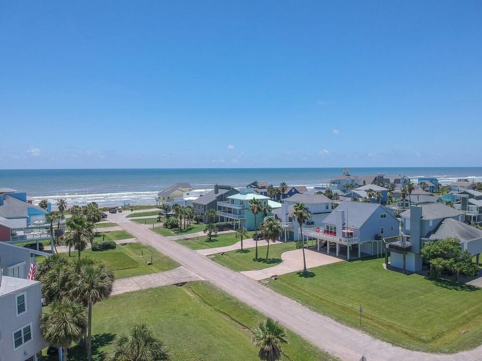 Crab Claw by Ryson Vacation Rentals Hotel in Hitchcock