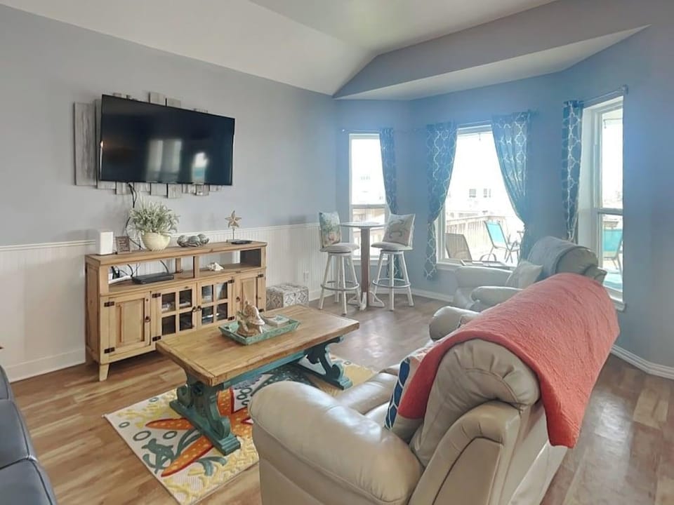 Turtle Nest by Ryson Vacation Rentals Hotel in Jamaica Beach
