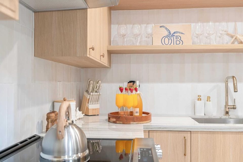 Point View Luxe by Avantstay 5BR Coastal Stay w/ En-suites & Kitchen Hotel in Ocean Beach