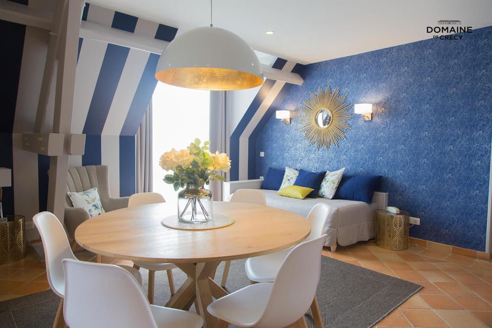Hotel Les Suites - Domaine de Crecy Hotel in Île-de-France