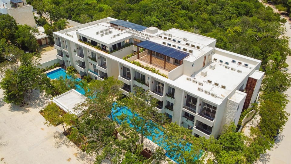 NHOA 108C Lux 1BR Condo Plunge Pool in Aldea Zama Hotel in Tulum