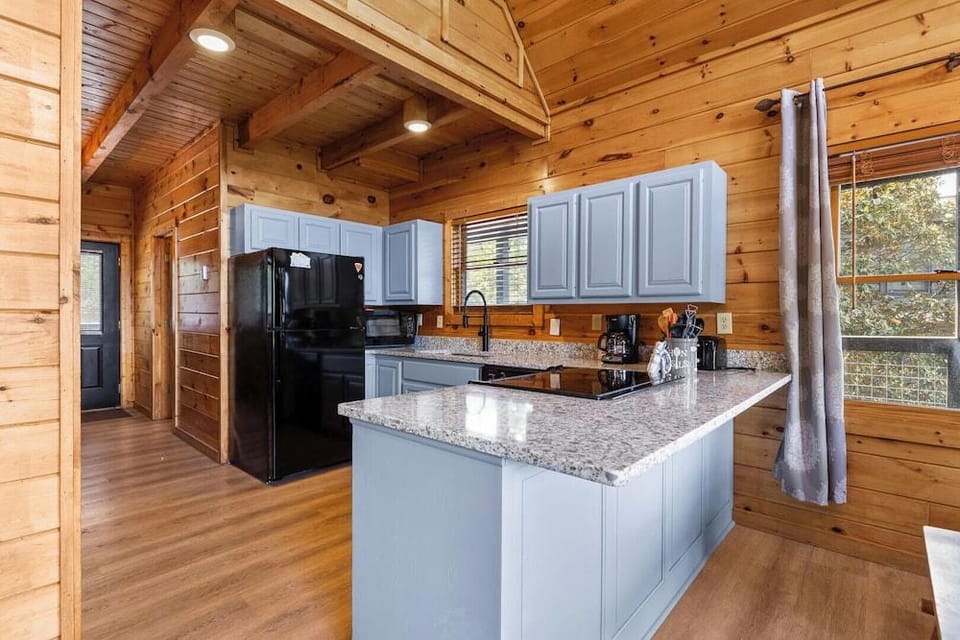 Starry Nights Hotel in Sevier County