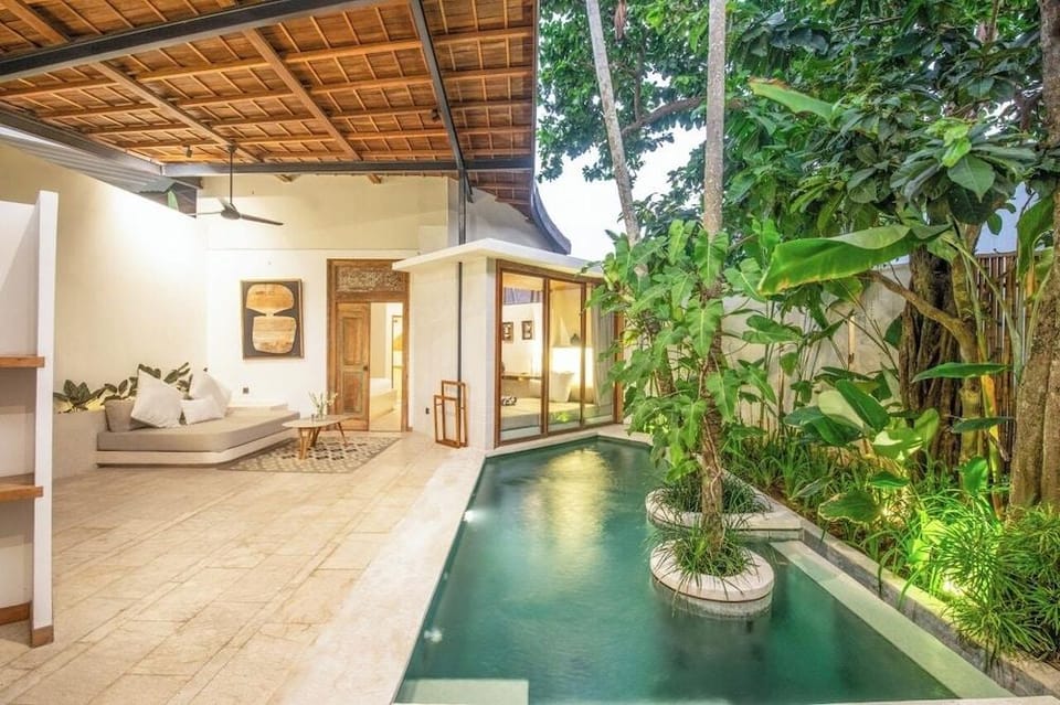 Charming 1-br Villa Just 800m From Canggu Beach Hotel in North Kuta