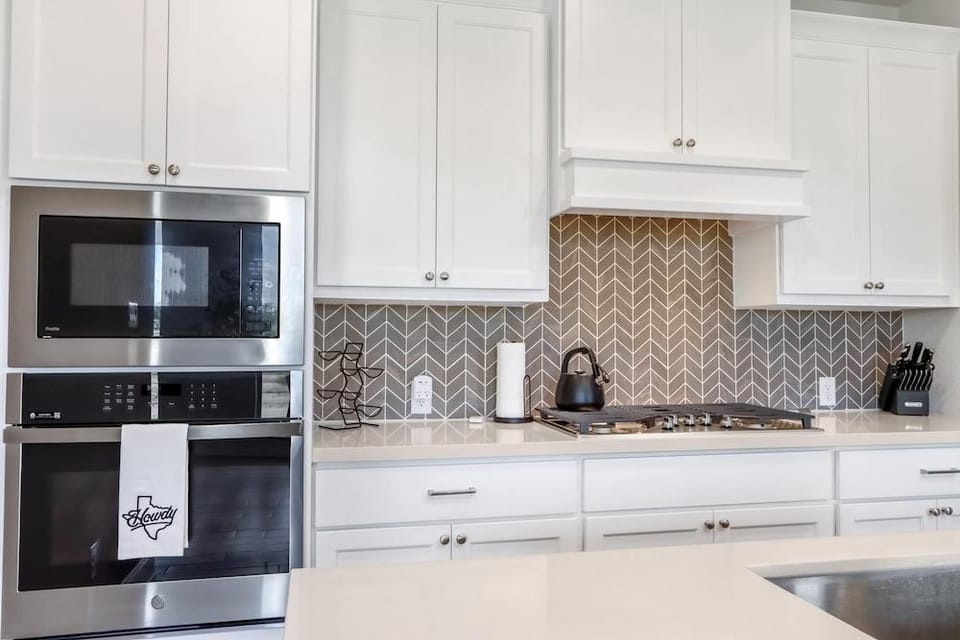 Dakota Cottage - Stay for 10 Hotel in New Braunfels
