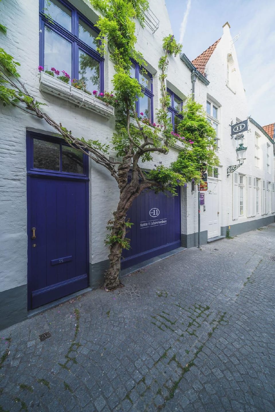 Number 11 Exclusive Guesthouse Hotel in Bruges