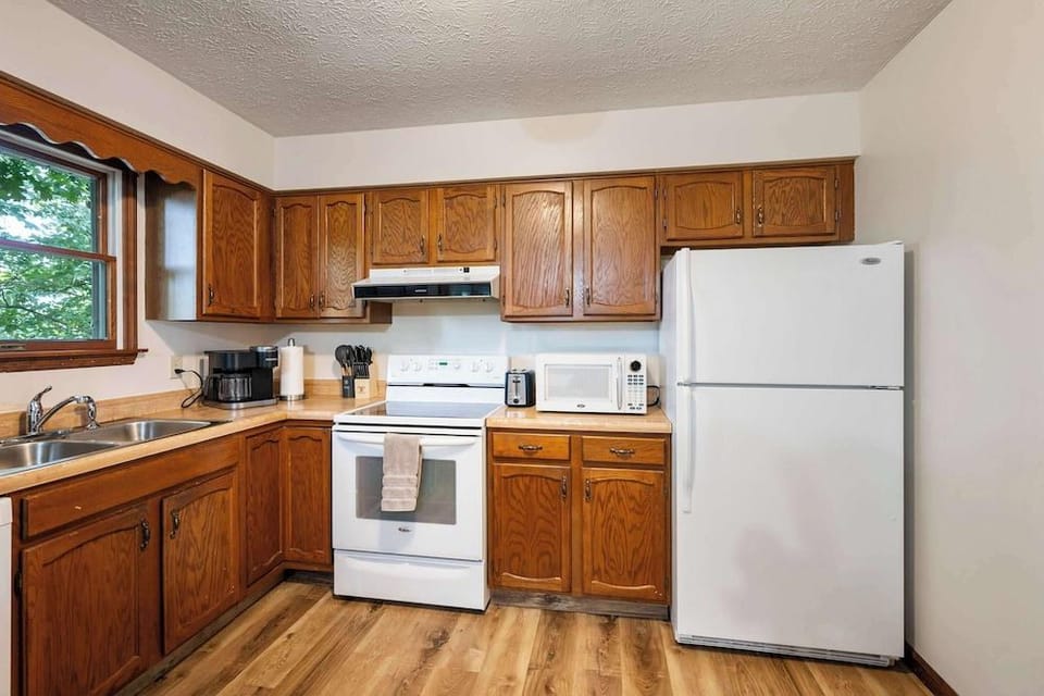 The Family Nook Home for 8 Hotel in Hamilton