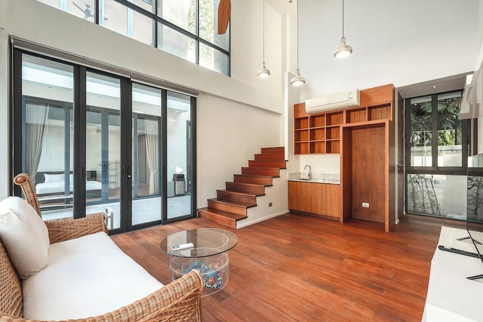 Luxury9BRVillaGolfViewTennisCourt V158 Hotel in Kathu