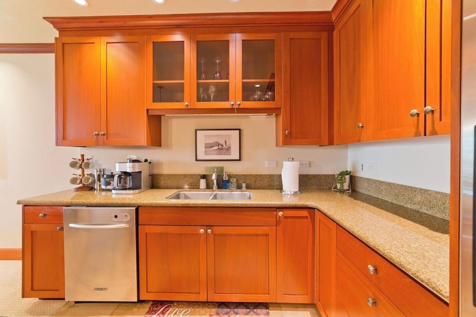 Kolea - Luxe 2BR Condo with Pool Access Hotel in Anaehoomalu Bay