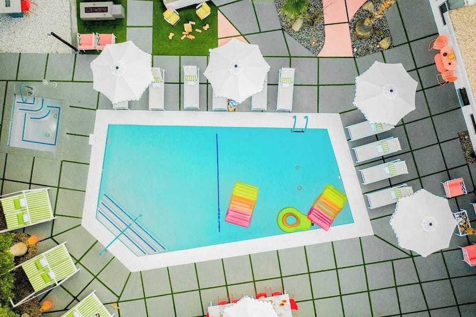 The Wesley by Avantstay A 10 BR Private Boutique Hotel Experience in the Heart of Palm Springs Hotel in Palm Springs