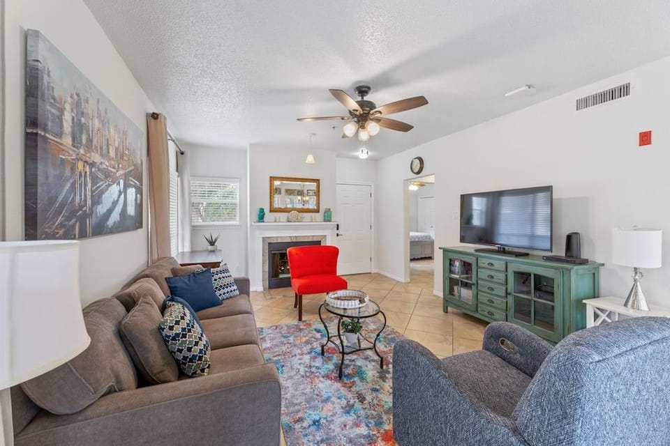 Hill Country Island Retreat Hotel in Lago Vista