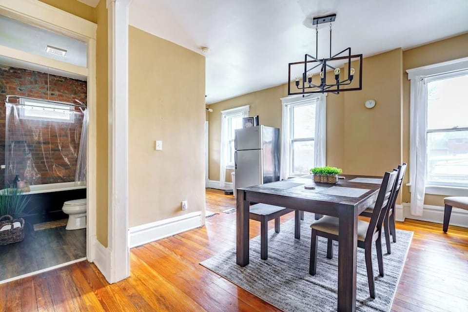 The Parkside by Jungle House – Short North Boutique Suites Hotel in Ohio