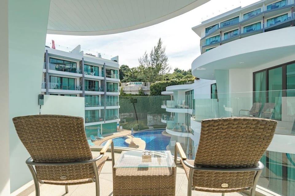 Minuets2PatongBeachTwinSandResortSpaC152 Hotel in Patong