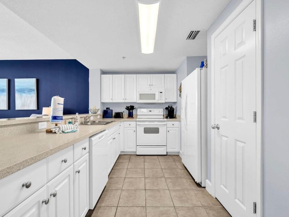 Majestic Beach Towers 1-1205 Hotel in Long Beach