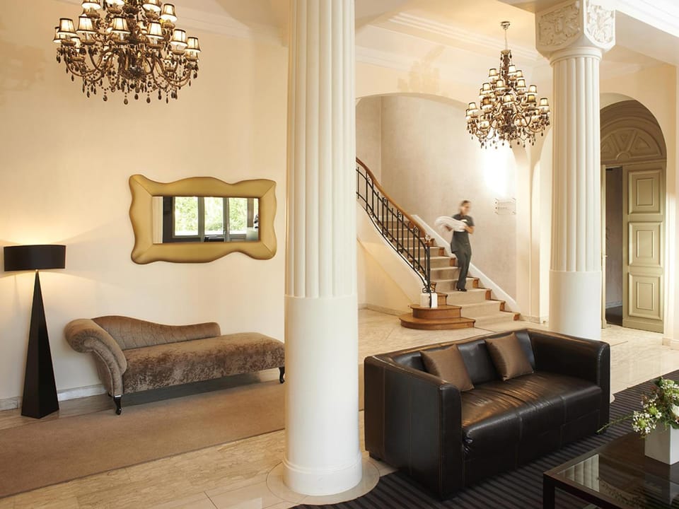 Golf Hotel Hotel in Les Allues
