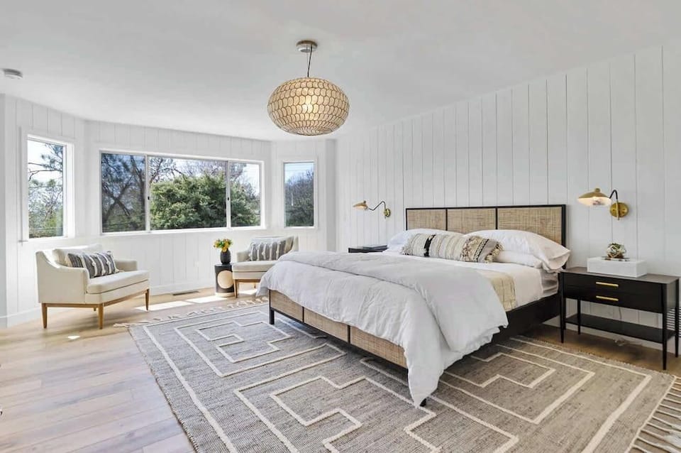 The Lilypad 2 Master Bedrooms Game Room Hotel in Lake Arrowhead