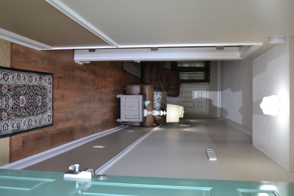 Smoky Mountains 107 2bd Condo With Fireplace 2 Bedroom Home by RedAwning Hotel in Pigeon Forge