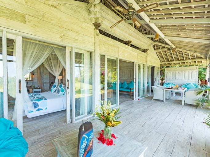 Sungai Tinggi Beach Villa Hotel in Bali