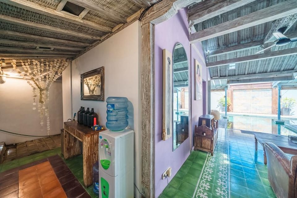 Villa West Hotel in Kuta