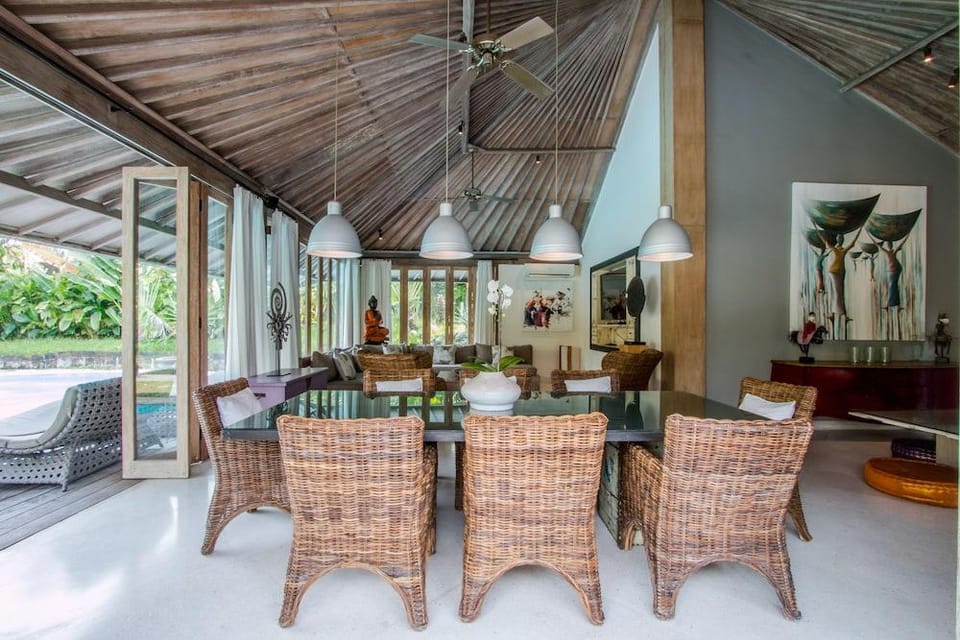 Maya Villa-Private Pool Hotel in Kuta