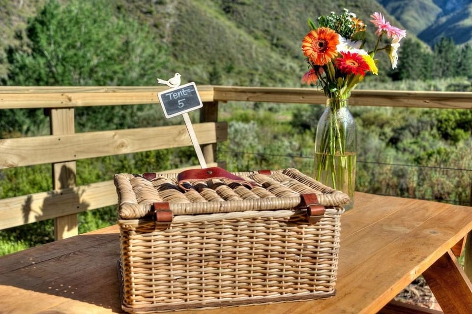 AfriCamps at Pat Busch Mountain Reserve Hotel in Western Cape