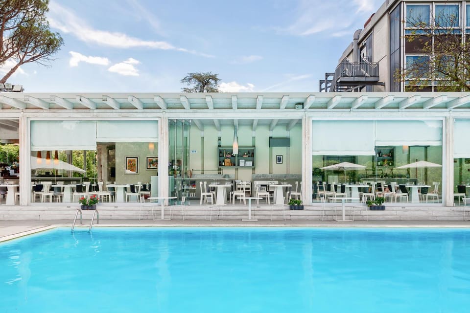 Swimming pool