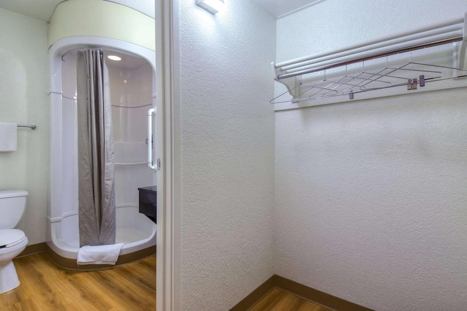Motel 6 Riverside West - Jurupa Valley Hotel in Riverside