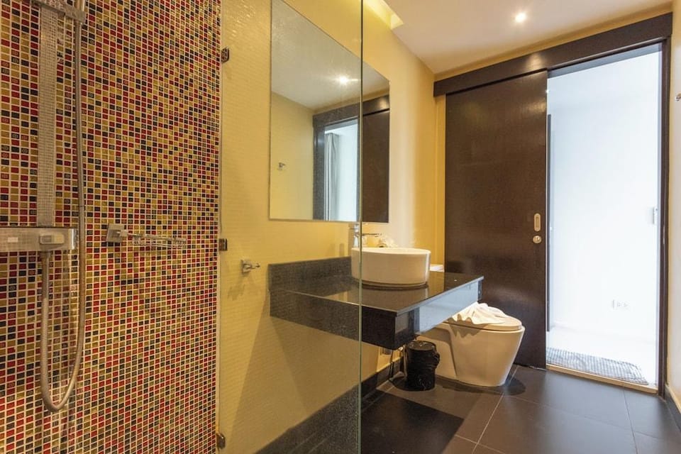 Luxe Villa Sea View Jacuzzi Pool V179 Hotel in Chalong