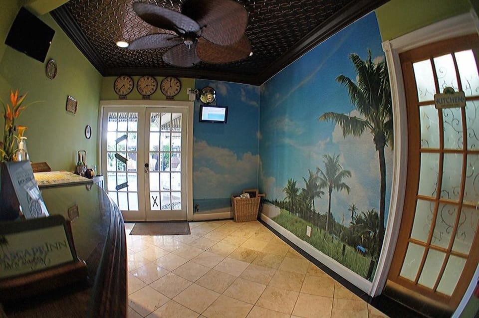 Seascape Tropical Inn - Adult Exclusive Hotel in Key West