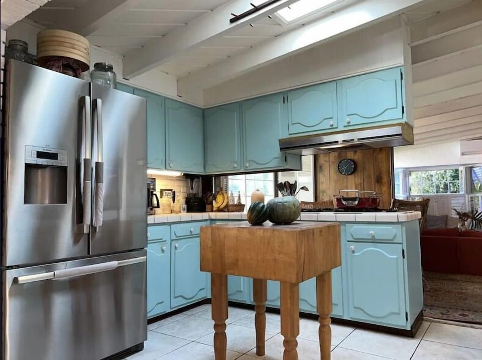 New Cozy Studio 2 Queen Beds, Kitchen Walk to Water Hotel in Point Loma