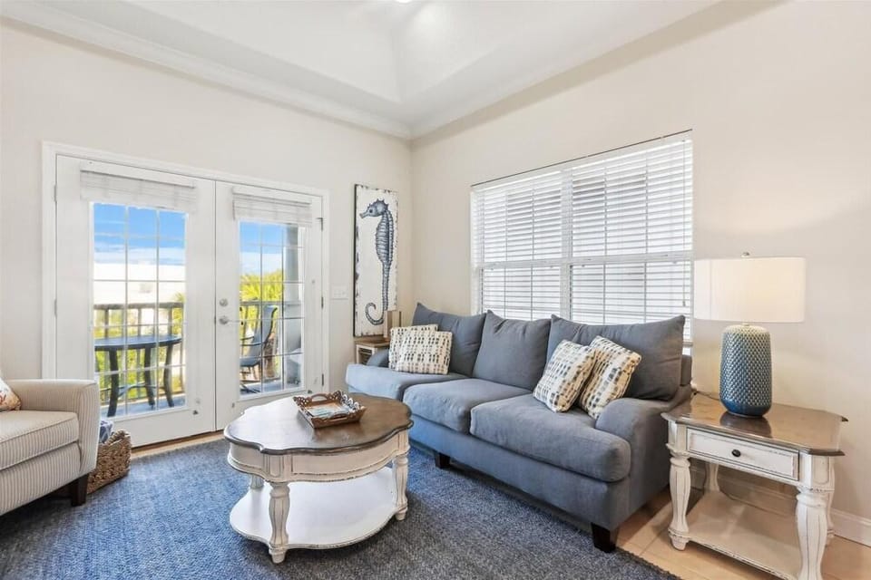 Beachside Bliss: 3BR Coastal Condo w/ Pools & Patio in St. Augustine Hotel in Butler Beach