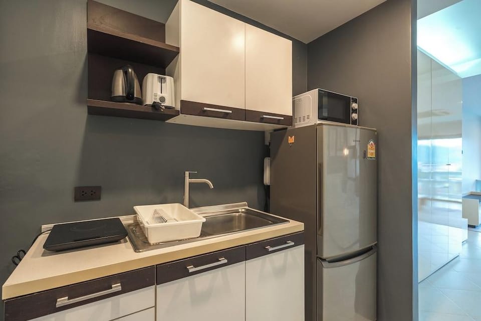 1BR Condo Pool & Mountain View C224 Hotel in Kathu