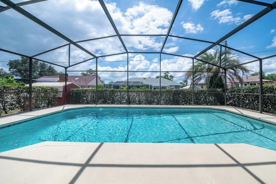 Cozy 4bed 2bth villa - daytona beach Hotel in Deltona
