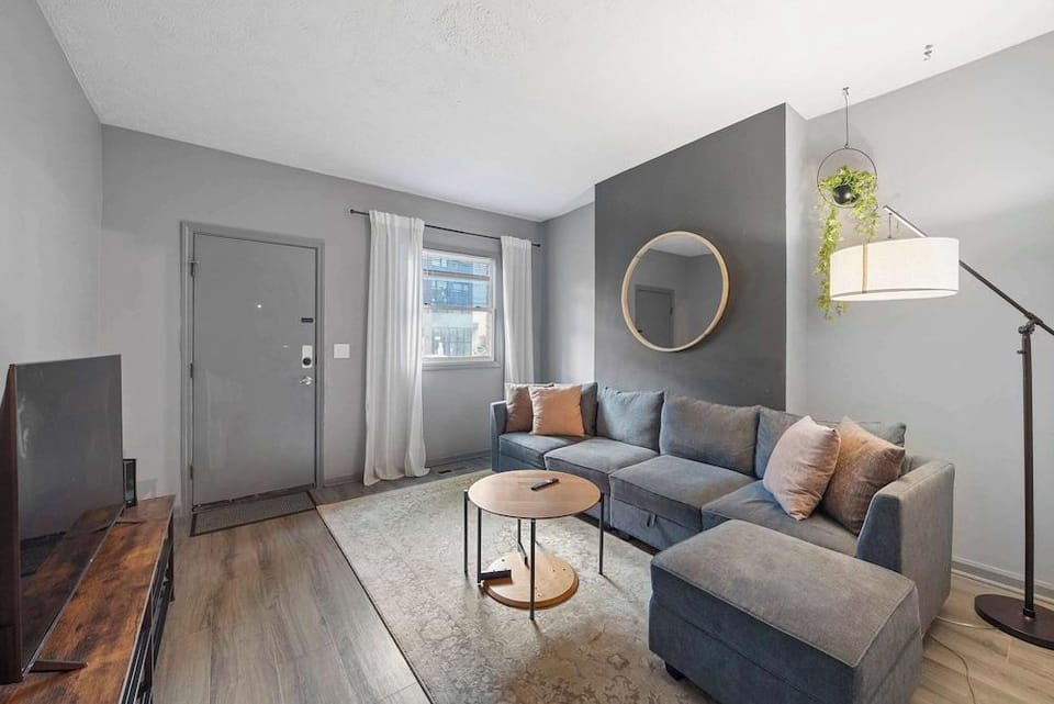North Pearl Residences 874 Hotel in Short North