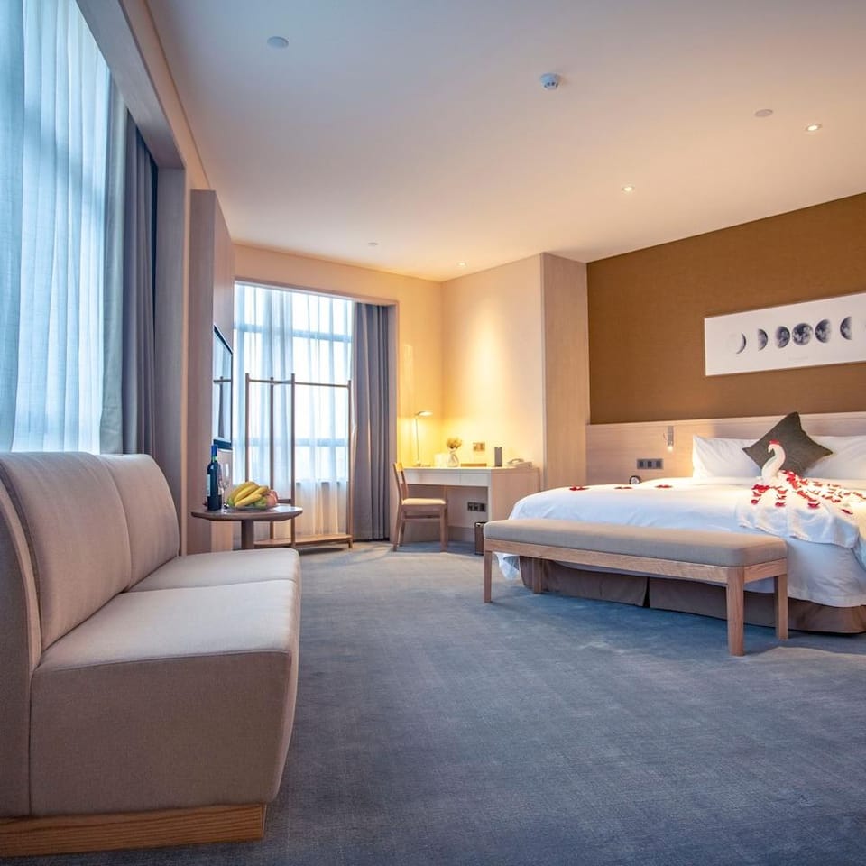 Shundi SHY Hotel Jinshan Lake Zhenjiang Hotel in Jiangsu