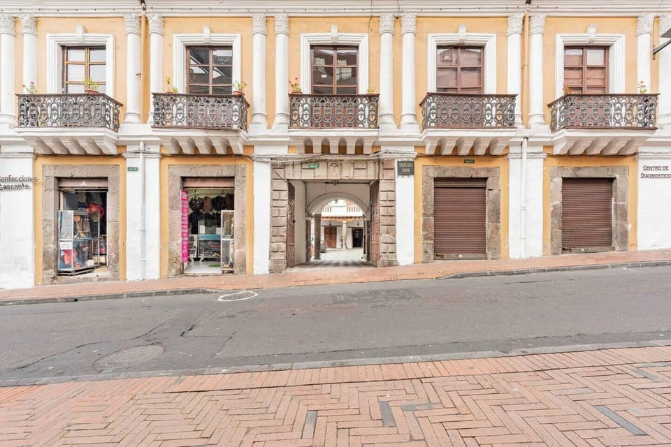 TRAVELER'S HOUSE Hotel in Quito