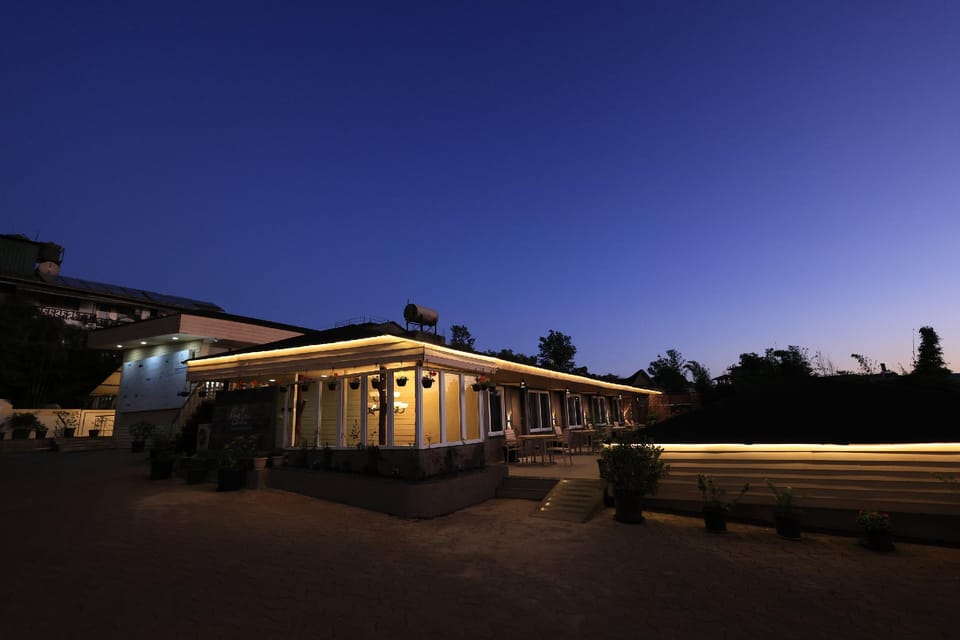 Hotel King Garden Hotel in Maharashtra